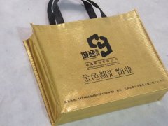 什么是镭射覆膜无纺布袋